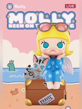 ❌❌ SOLD Molly Keen On Traveling NIB